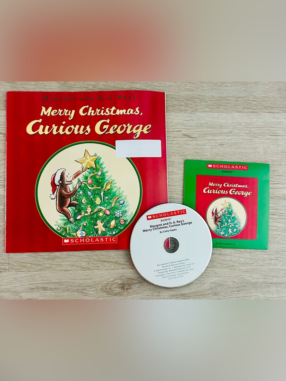 HOMESCHOOL/TEACHER - Merry Christmas, Curious George book AND Audio CD